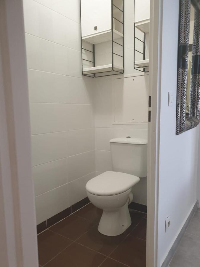 8 Rue Brise Echalas Saint-Denis  Dış mekan fotoğraf