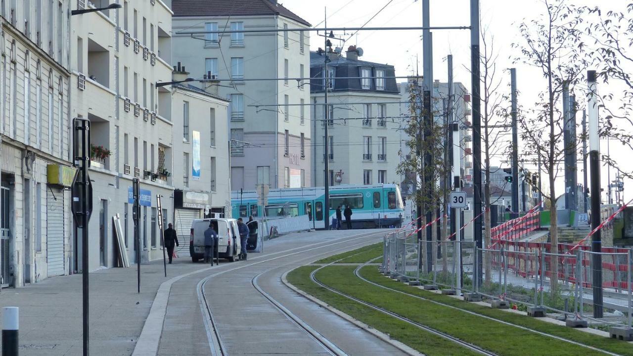 8 Rue Brise Echalas Saint-Denis  Dış mekan fotoğraf